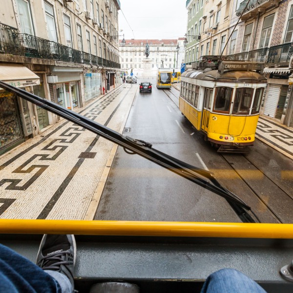 24 touristische Aufnahmen aus Lissabon