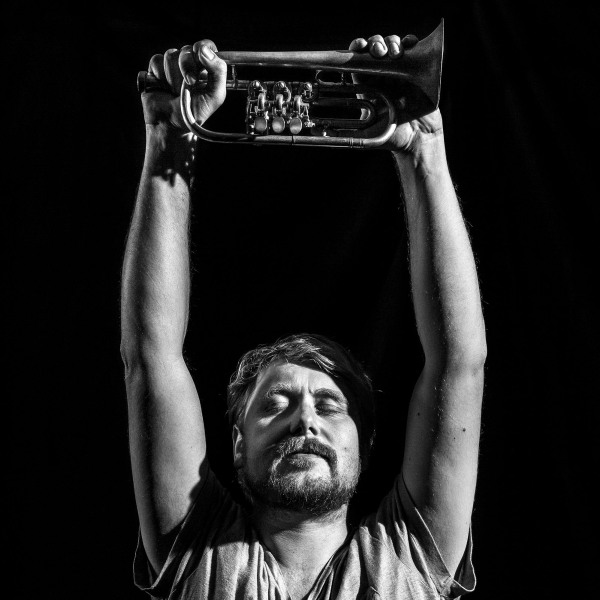 La Brass Banda, Around The World