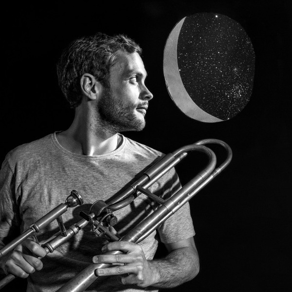 La Brass Banda, Around The World