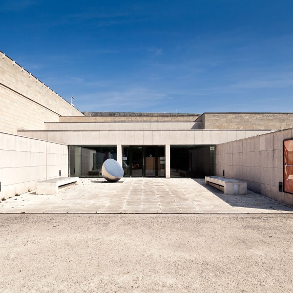 Faraway Friends, Architecture twin town Caen, France