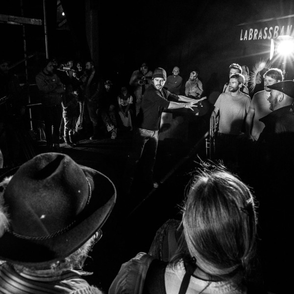 La Brass Banda, Videodreh: Indian Explosion, Making of