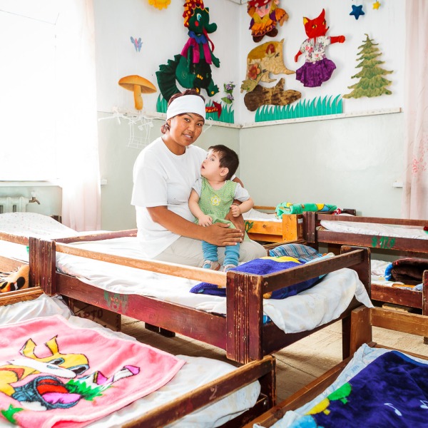 Uplift (Aufwind), Child Care Organisation, Kyrgyzstan