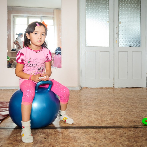 Uplift (Aufwind), Child Care Organisation, Kyrgyzstan