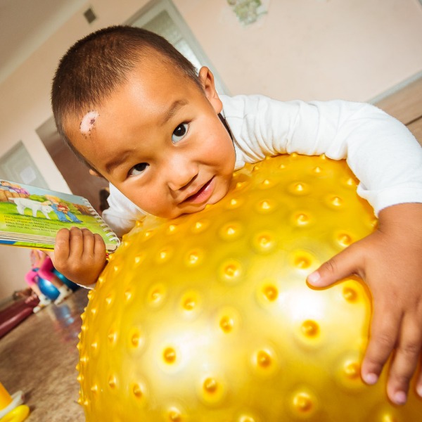 Uplift (Aufwind), Child Care Organisation, Kyrgyzstan