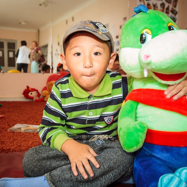 Uplift (Aufwind), Child Care Organisation, Kyrgyzstan