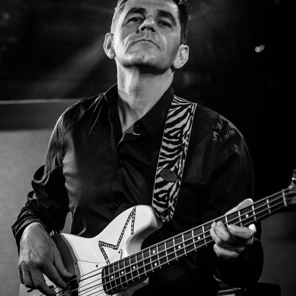 Donny Vox + Space Brothers